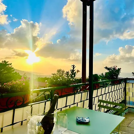 Maresca's Rooftop Sea View Sorrento Piano di Sorrento
