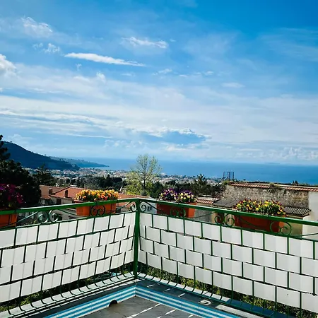 Apartment Maresca's Rooftop Sea View Sorrento Piano di Sorrento