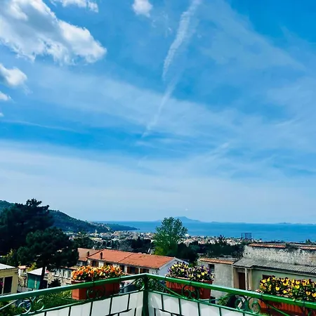 Maresca's Rooftop Sea View Sorrento Piano di Sorrento